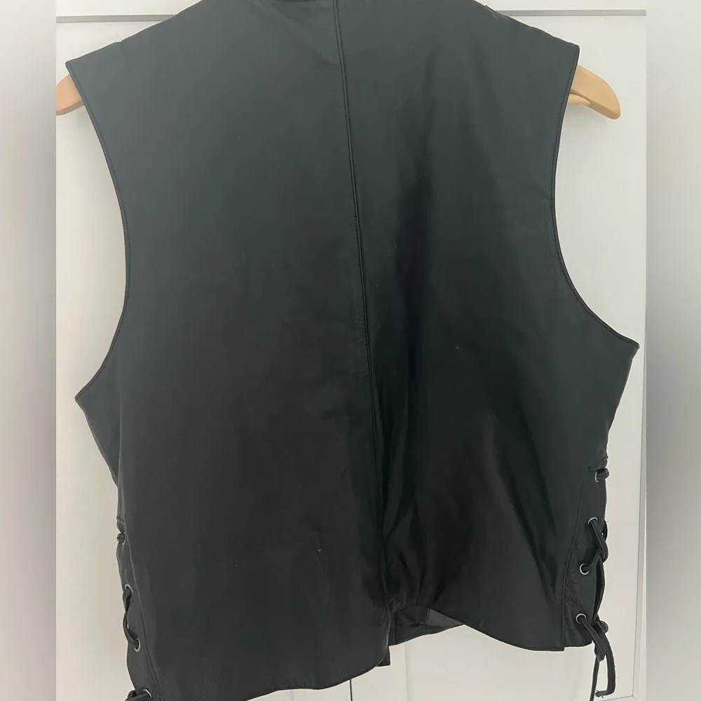 Harley Davidson Motor Clothes 100% Genuine Leather black zip front vest Size L